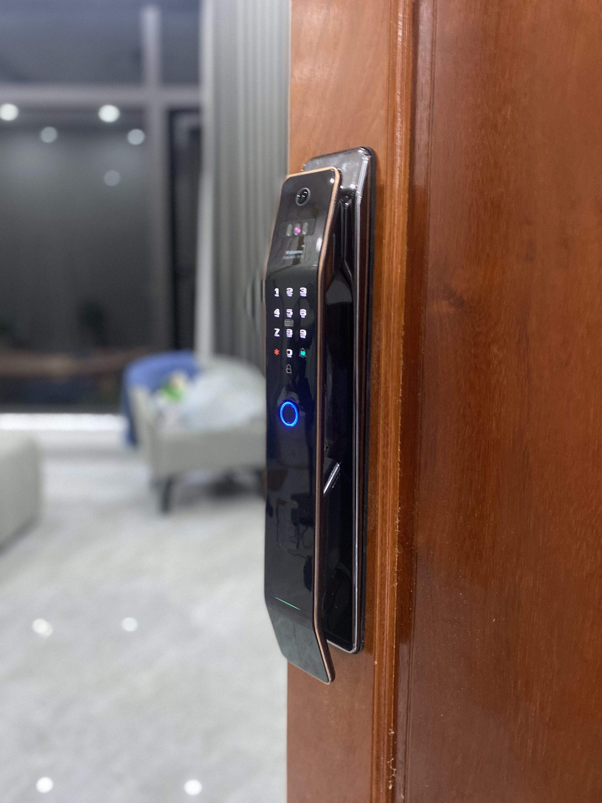 z5501943115342_68f0d9ffa681e799ca6c4065feccccc6 Khoá cửa vân tay cao cấp MOZLEX A10PRO Khóa thông minh MHA9 PRO